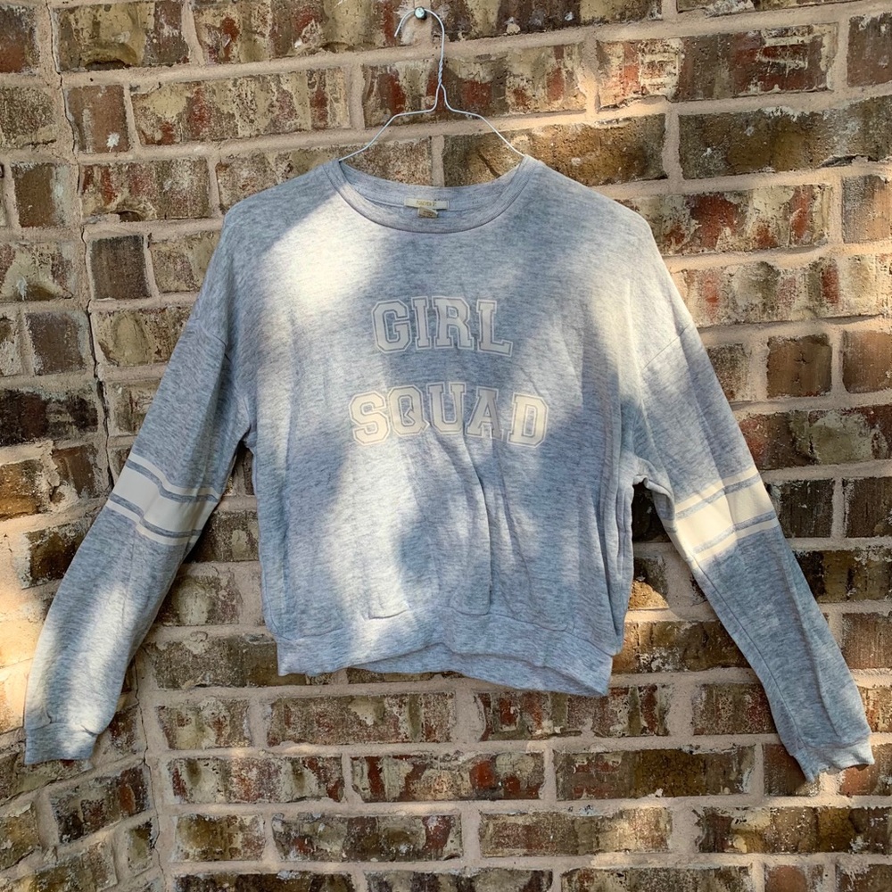 “GIRL SQUAD” Women’s Forever 21 Long-Sleeve